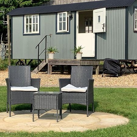Weatherhead Farm Shepherds Hut Villa Бъкингам Екстериор снимка