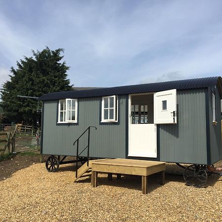 Weatherhead Farm Shepherds Hut Villa Бъкингам Екстериор снимка