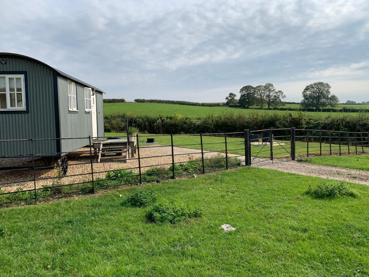 Weatherhead Farm Shepherds Hut Villa Бъкингам Екстериор снимка