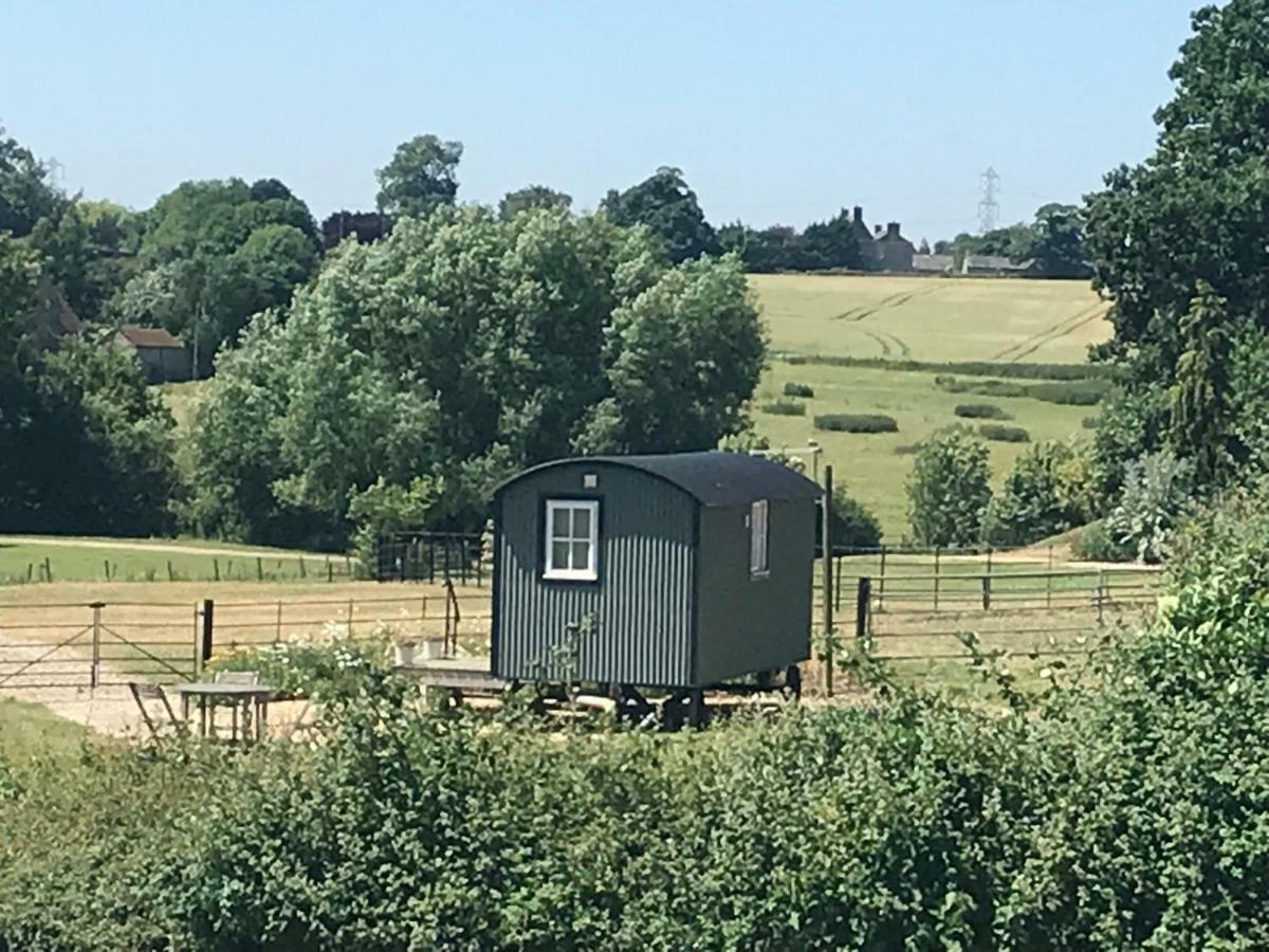 Weatherhead Farm Shepherds Hut Villa Бъкингам Екстериор снимка